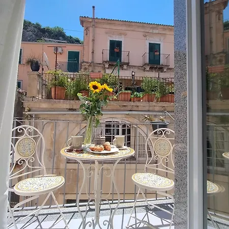 La Chicca Nel Barocco - Centro - Indipendente Apartment Modica